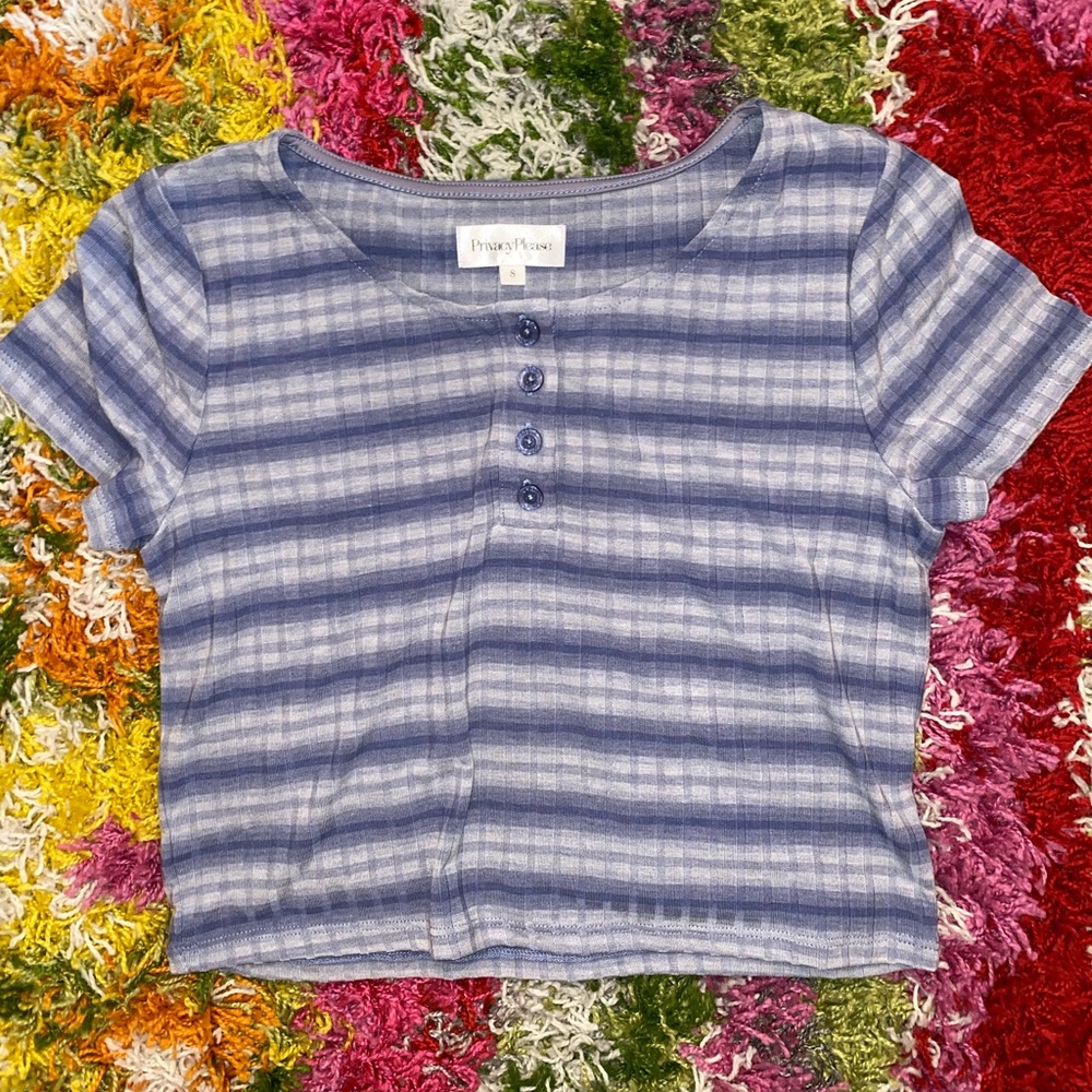Privacy Please button tee